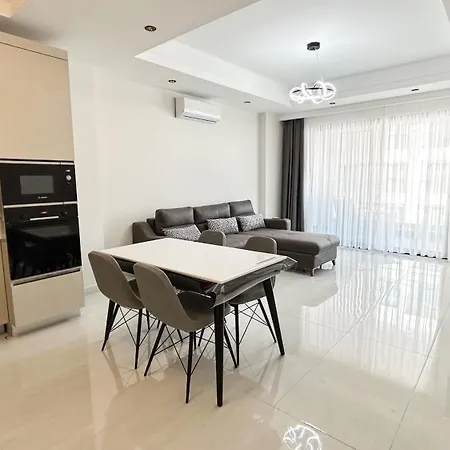 Azura World Turkler Modern 1 Bedroom With Pool View * 알란야