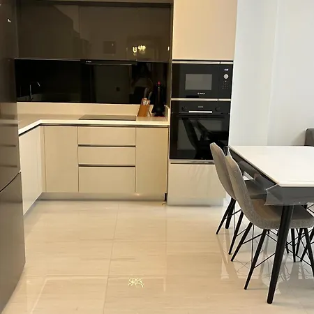 Azura World Turkler Modern 1 Bedroom With Pool View 아파트 알란야